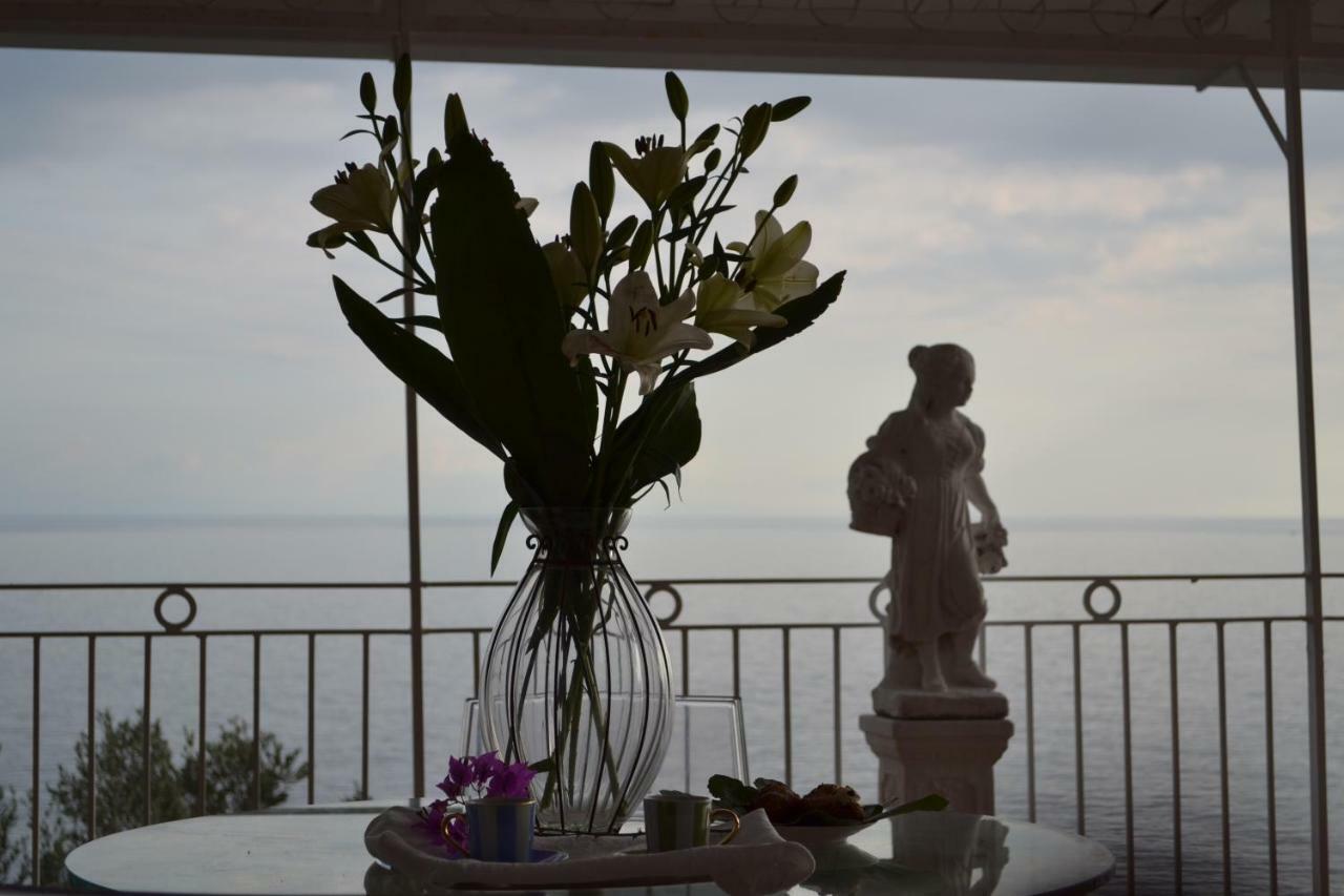 Villa Petit Ludovica Ravello Bagian luar foto